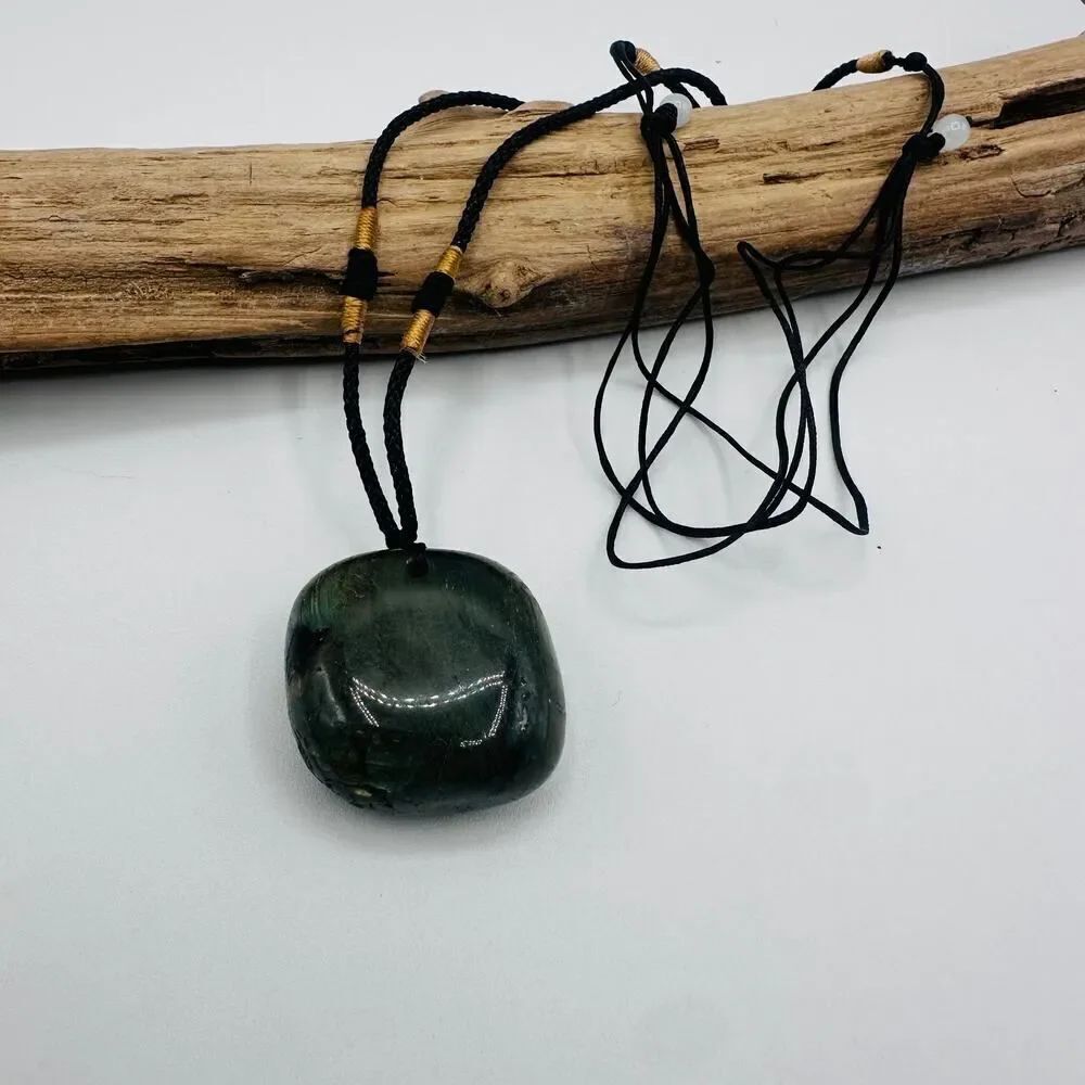 Natural Labradorite Healing Stone Cord Necklace